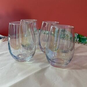 STEMLESS wine glasses